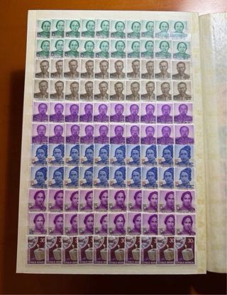 Lote 3 álbumes sellos antiguos