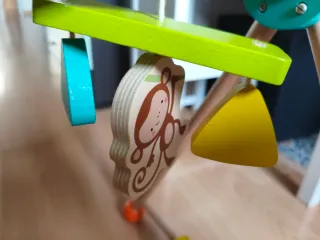 Gimnasio de actividades para bebé de madera