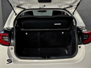 Toyota Yaris 1.5 120H Active Tech