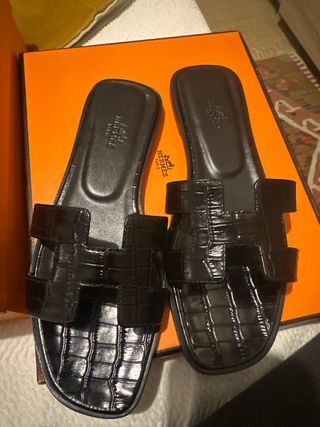 Sandali Hermes Neri in Coccodrillo