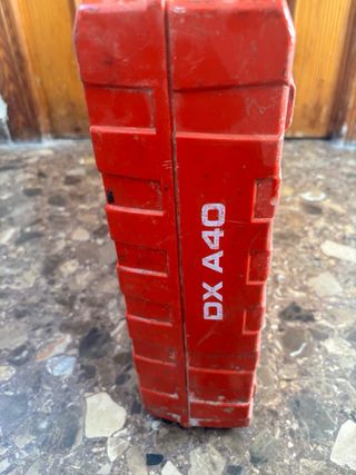 HILTI DX A40 Pistola de Clavos