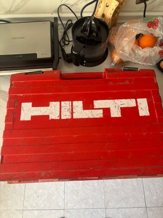 HILTI DX A40 Pistola de Clavos
