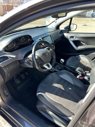 Peugeot 2008 2016