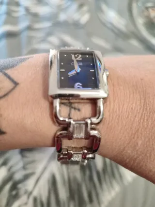 Reloj Lotus Mujer Negro y Plateado