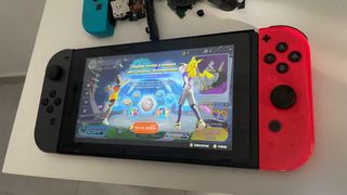 Nintendo Switch Negra y Roja