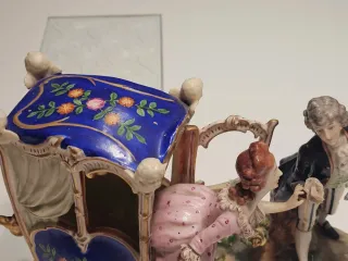 Figura de porcelana antigua