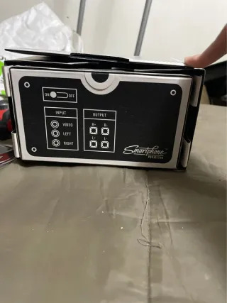 Proiettore Smartphone fai da te