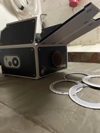 Proiettore Smartphone fai da te