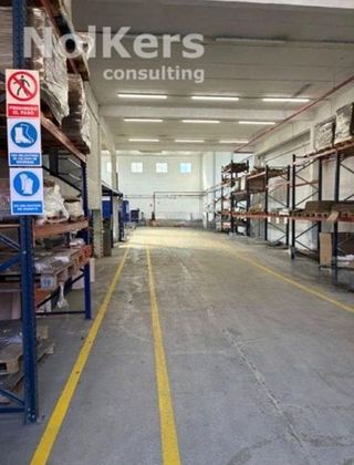 Nave industrial en venta en Palau-solità i Plegamans