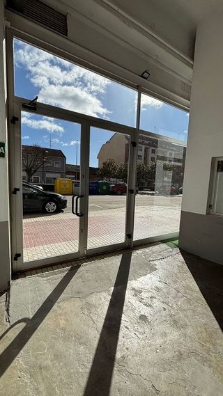 Local comercial en alquiler en Benavente