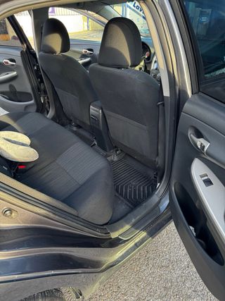 Toyota Corolla 2010