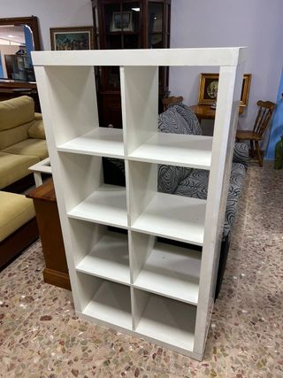 Económica estantería blanca