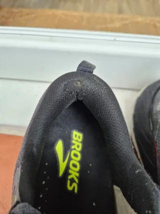 Brooks Cascadia 18 GTX Talla 42.5 trail running