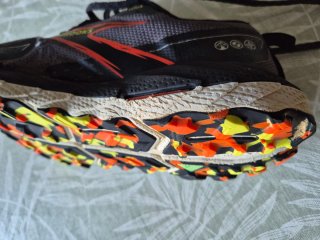 Brooks Cascadia 18 GTX Talla 42.5 trail running