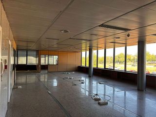 Oficina en alquiler en Casco Urbano en Villaviciosa de Odón