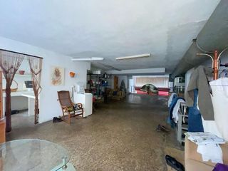 Local comercial en venta en Riera Alta - Llatí en Santa Coloma de Gramanet