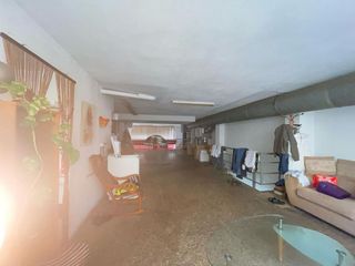 Local comercial en venta en Riera Alta - Llatí en Santa Coloma de Gramanet