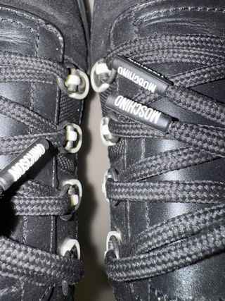 Sneakers Moschino Modello Basket Nere