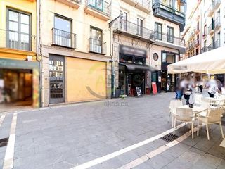 Local comercial en venta en Casco Antiguo en Pamplona