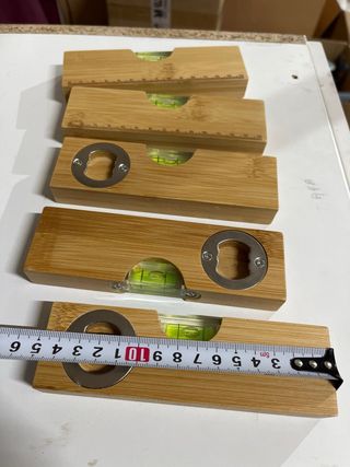 Nivel y regla de bambú - precio por unidad