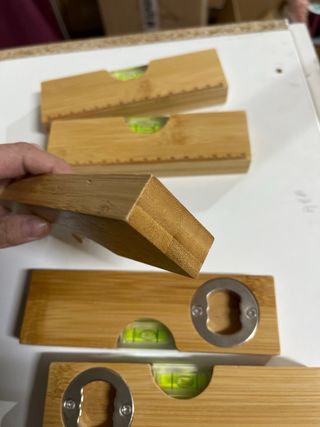 Nivel y regla de bambú - precio por unidad