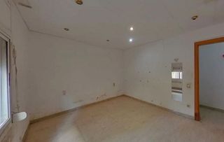 Piso en venta en Artigas - Llefià en Badalona