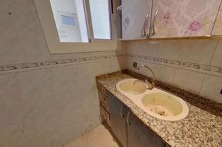 Piso en venta en Artigas - Llefià en Badalona