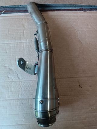 Escape Laser CB600F Hornet 2007 Pc41 silencioso