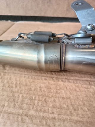 Escape Laser CB600F Hornet 2007 Pc41 silencioso