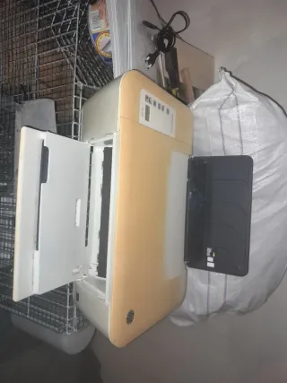 Impresora HP Deskjet 2540 Beige