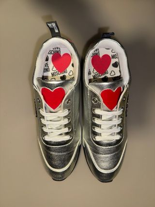 Love Moschino Sneakers Argento Cuore Rosso