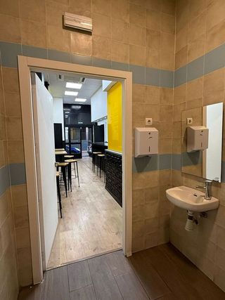 Bar en venta en Almenara en Madrid