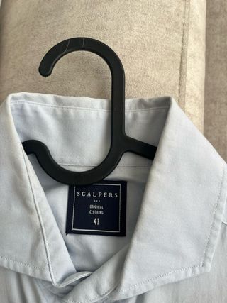 Camisa Scalpers Celeste Talla 41
