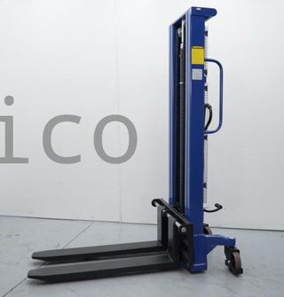 Apilador Manual 1000 Kg - 3000 mm - 16002