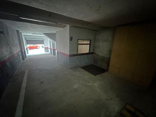Garaje en venta en Cervelló