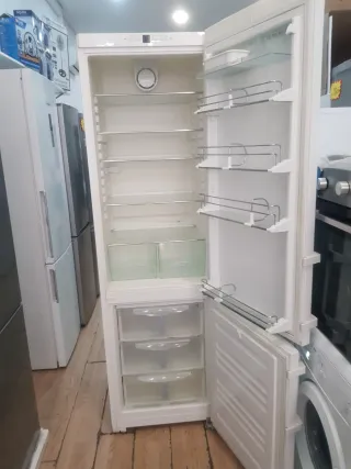 Nevera Liebherr con garantía transporte