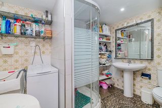 Casa adosada en venta en Zubia (La)