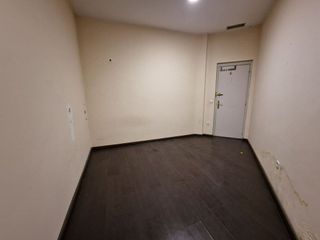 Local comercial en venta en Zona Renfe en Alcorcón