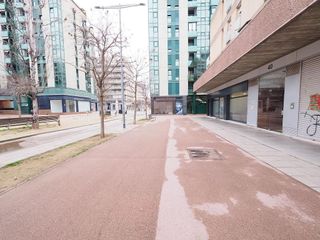 Local comercial en venta en Poble Nou - Zona Esportiva en Terrassa