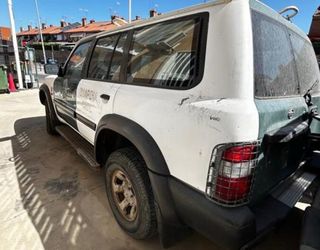 Nissan 44948 40300vb100 llanta patrol 3.0 di y61