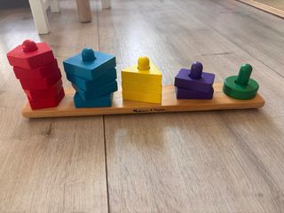 Juguete de madera educativo