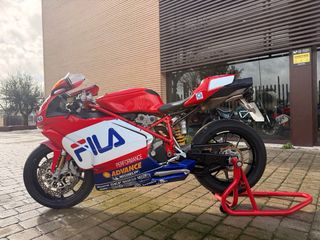 Ducati 999 Roja y Blanca