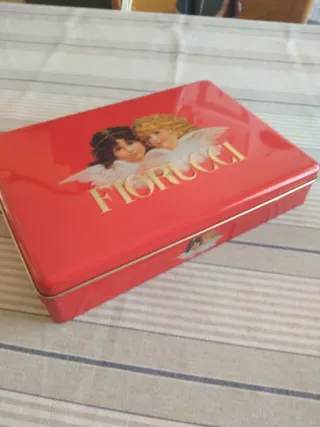 Scatola in latta vintage Fiorucci