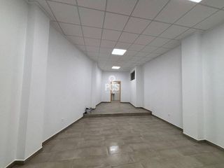 Local comercial en venta en Totana