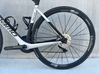 BICICLETA CARRETERA MEGAMO PULSE ELITE GRIS