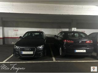 Garaje en venta en Centre en Sabadell