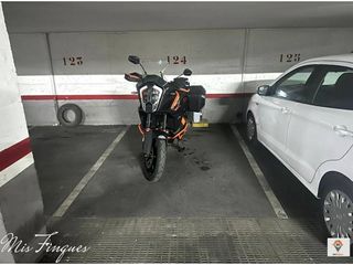 Garaje en venta en Centre en Sabadell