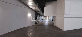 Garaje en venta en Teatinos en Málaga