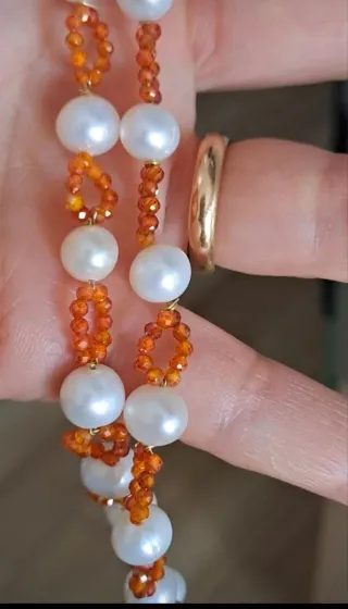 Collana perle bianche naturali e zirconi arancioni