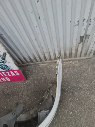 Paragolpes Seat León 2010